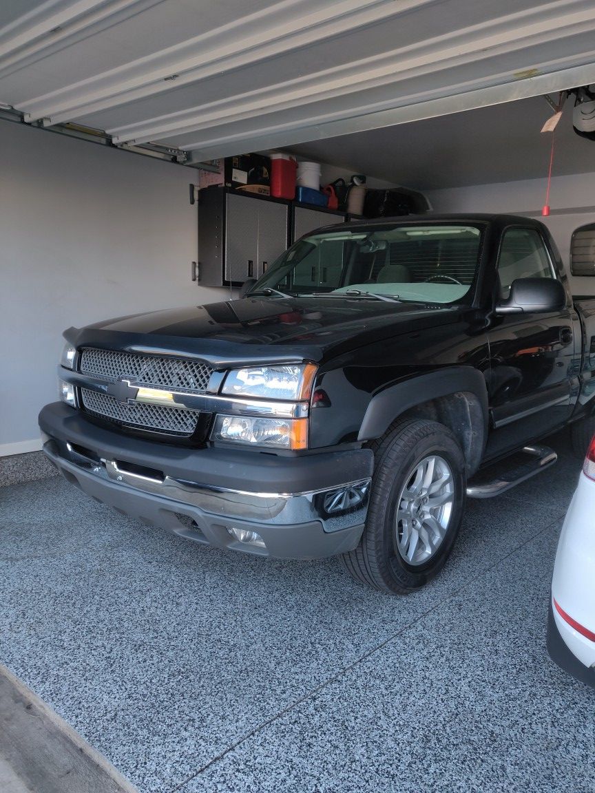 2004 Chevrolet Silverado 1500