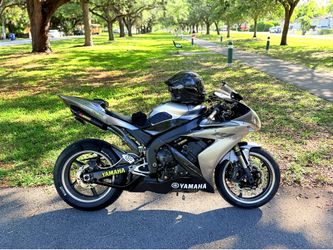 2004 Yamaha YZF R1