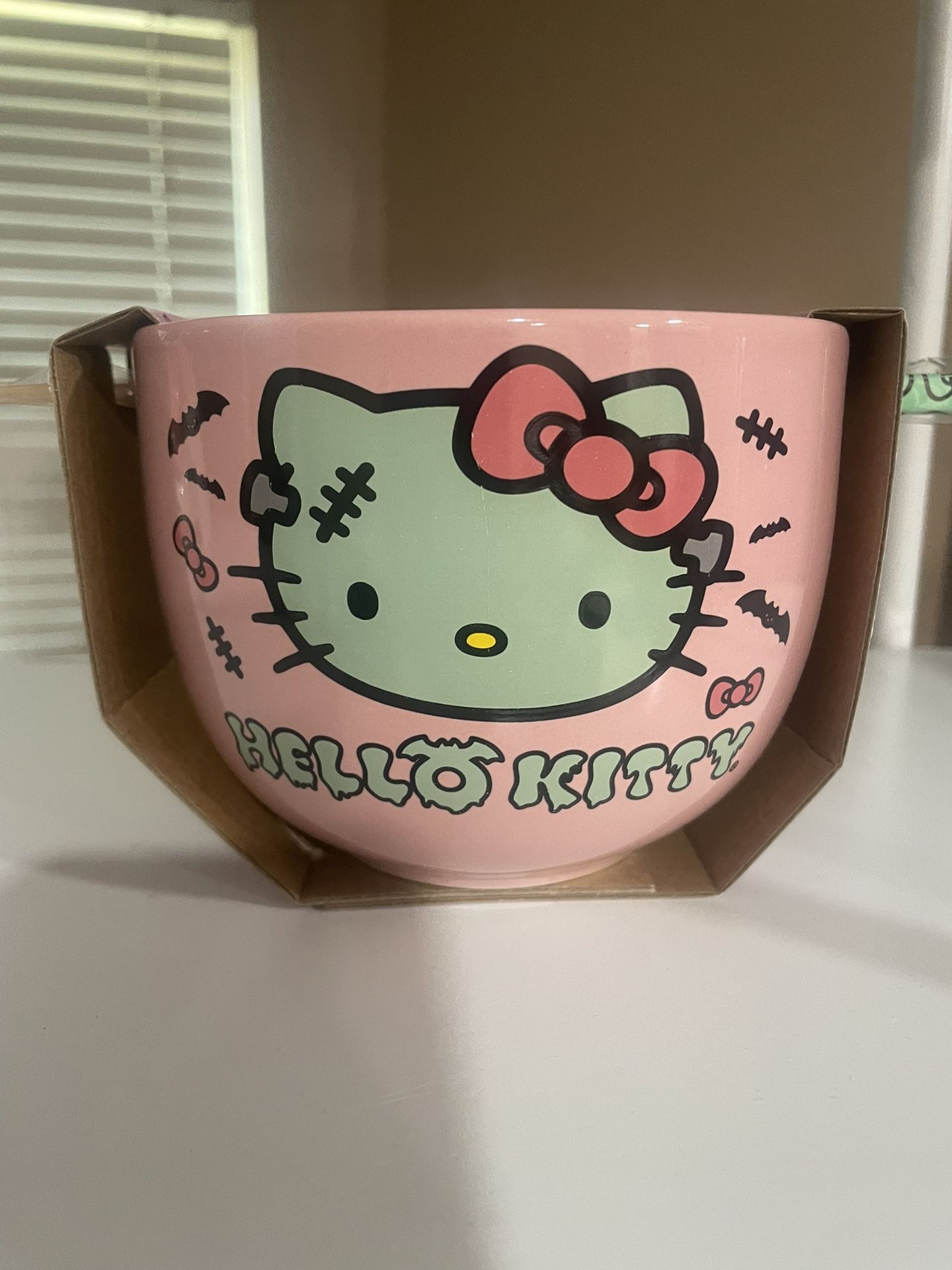 Hello Kitty Frankie Ramen Bowl