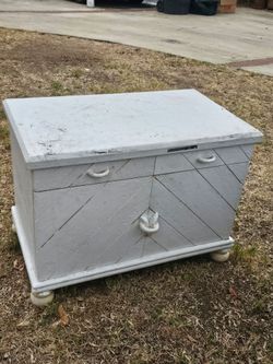 Cabinet-- FREE