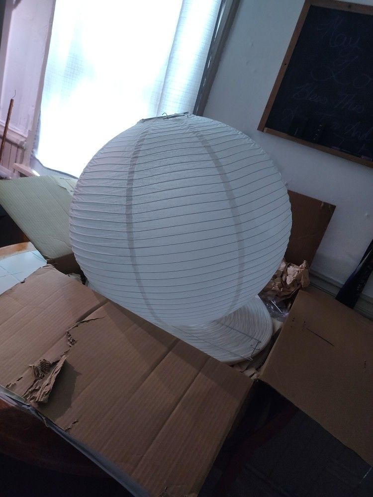 8 Large Chinese Lanterns 