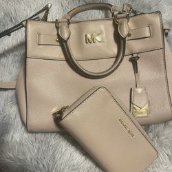 Mk Purse/wallet