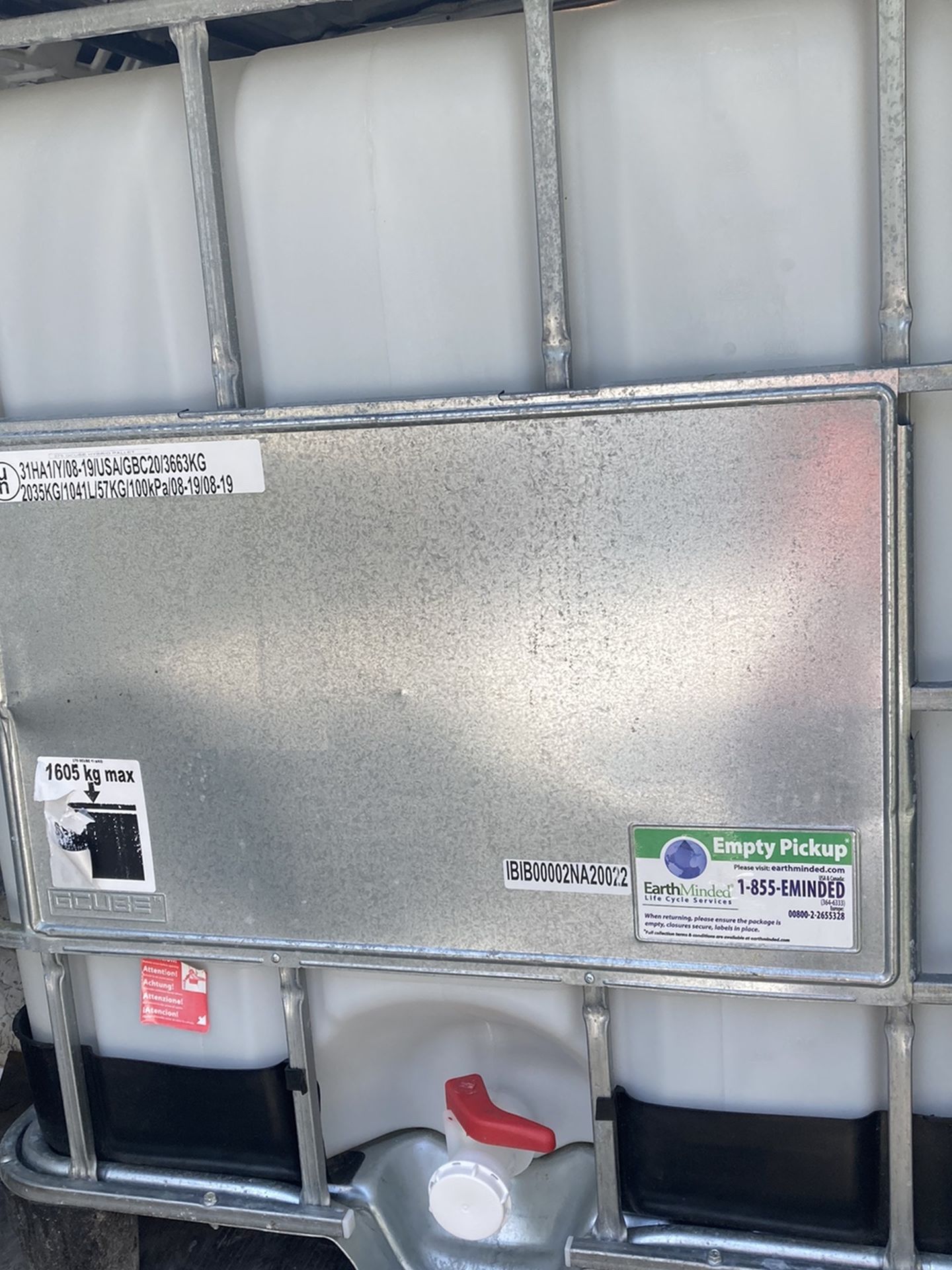 275 Gallon IBC Tote/Water Tank