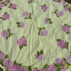 Beautiful Round Table Cloth 