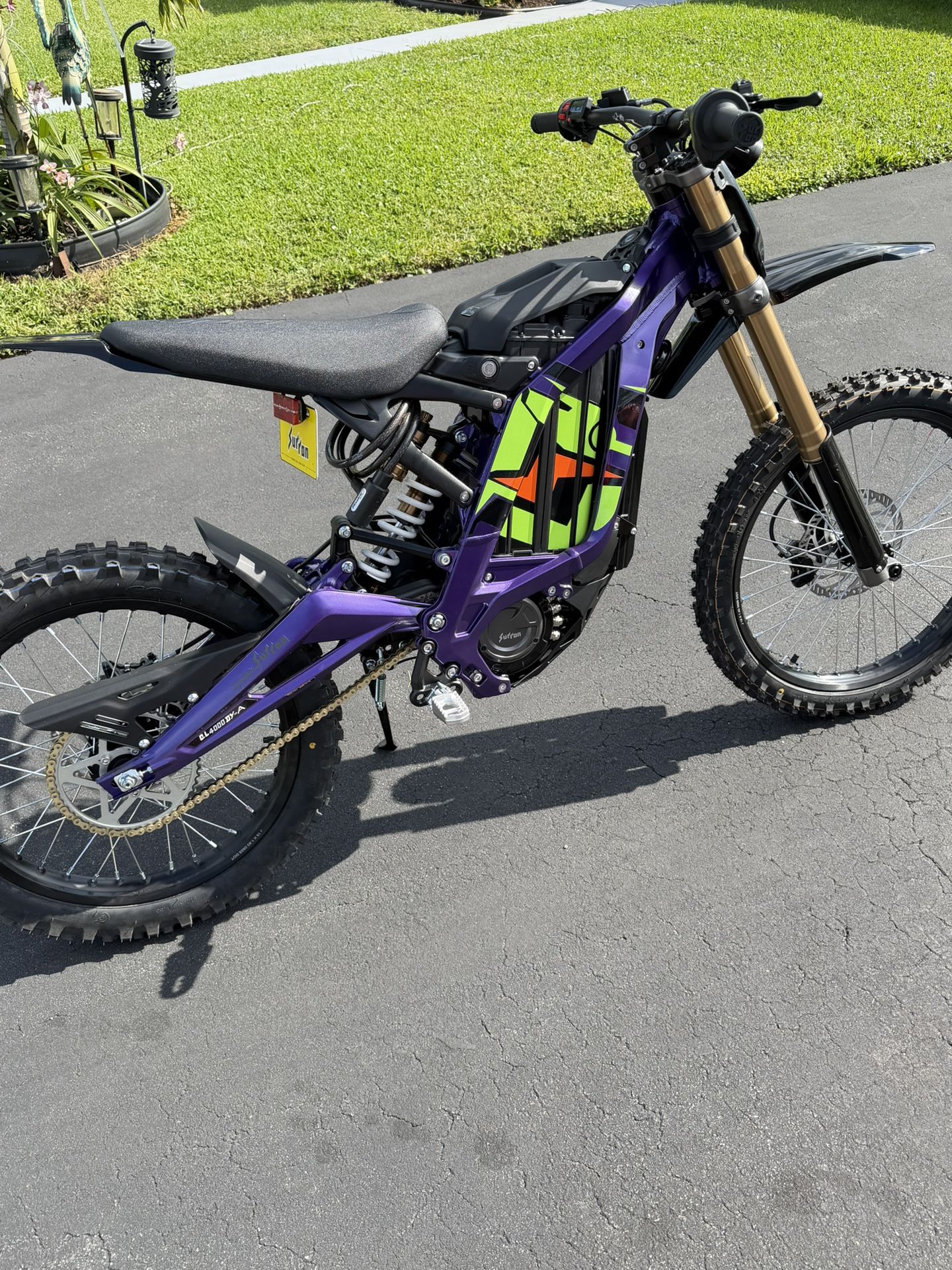 SURRON LBX (LF ULTRA BEE TO TRADE FOR I GOT CASH ONTOP)