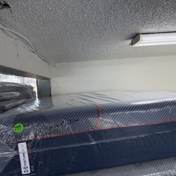 FULL SIZE SEALY POSTUREPEDIC ELITE HYBRID “HIGH POINT” FIRM MATTRESS & BOX SPRING BED SET