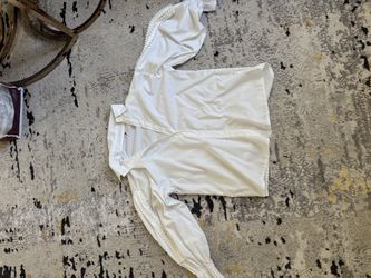 Women’s white button up