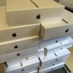 Brand New UNOPENED iPad 9th Gen 256GB