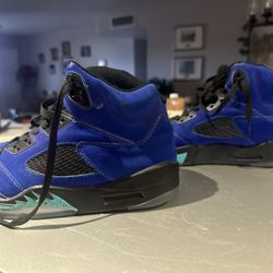 Air Jordan 5 Alternate Grape 