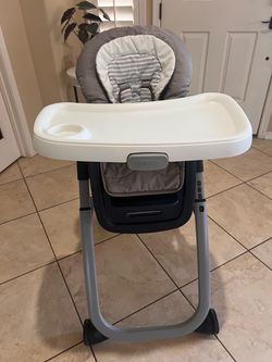Graco  DLX 6 in 1 High Chair