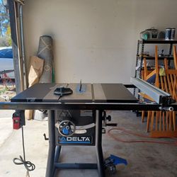 Delta Table Saw 10inch