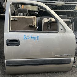 Silverado Right Door Will Also Fit Many Tahoe Suburban And SUVs