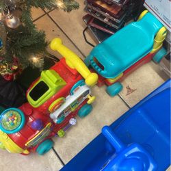 Toddler train ride