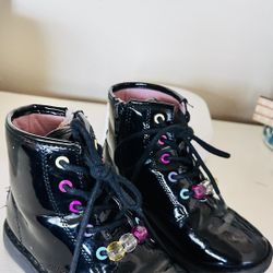 Botas De Niña Size 9