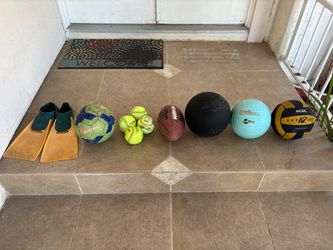 Mixed Sports Equipment Lot – Balls & Swim Fins