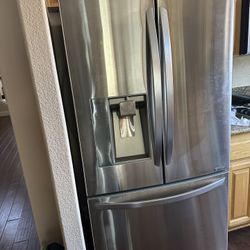 LG Refrigerator 