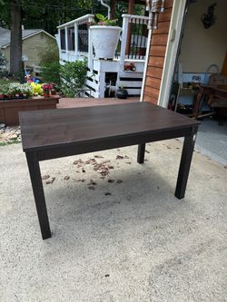 Table need gone asap!!