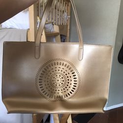 Neiman marcus outlet tote sale