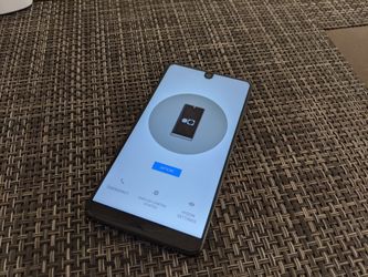 Essential PH-1 128gb w/ 360 Camera