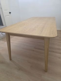 Light Oak Wood Dining Table
