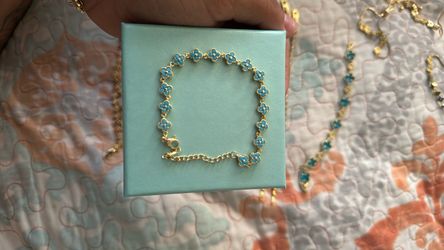 Bracelet