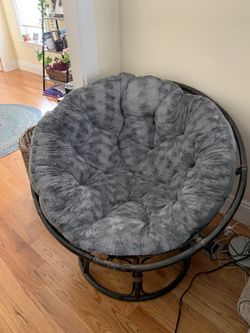 Round Chair