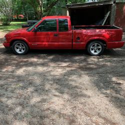 Chevy S10 04 5750  no trades. 