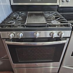 G.e Gas Stove