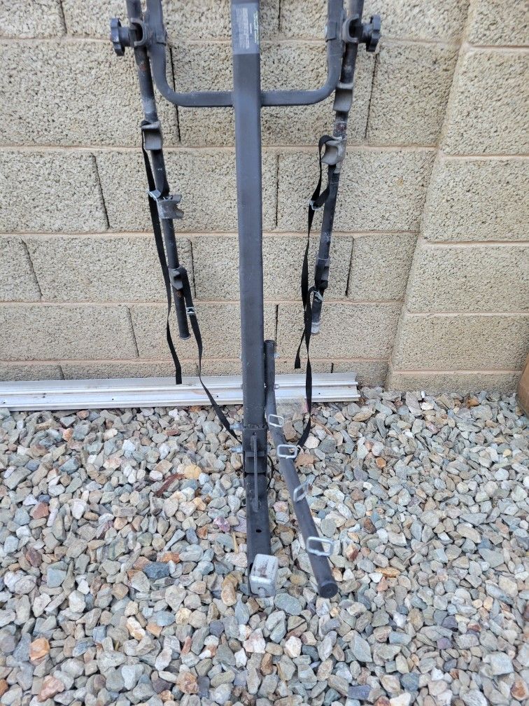 Bike rack, holds 4 bikes
