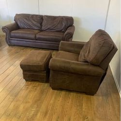 Ashley Furniture Set  *Free Delivery*
