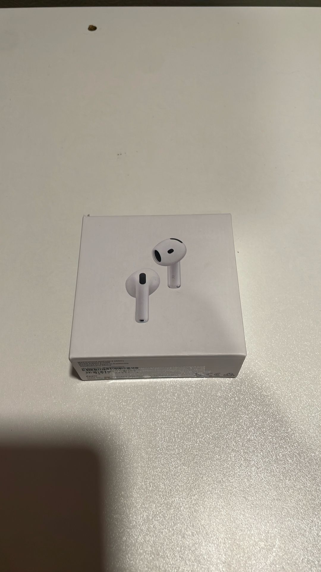 Apple Airpod Fours Opened