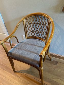 Chair and accent pillow