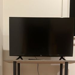 TV 33 Inch