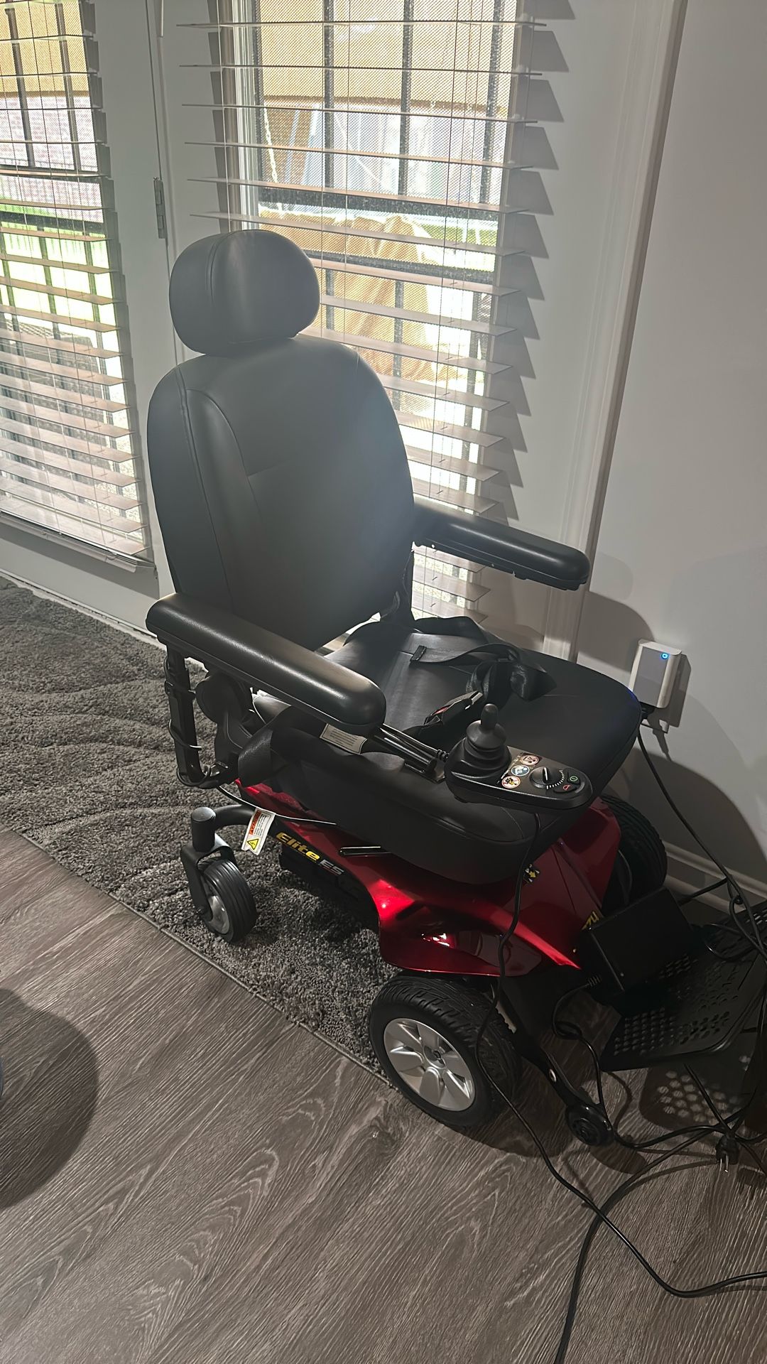NEW Jazzy Elite Portable Power Chair