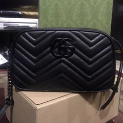GUCCI Marmont Medium Black Leather GG NWT 