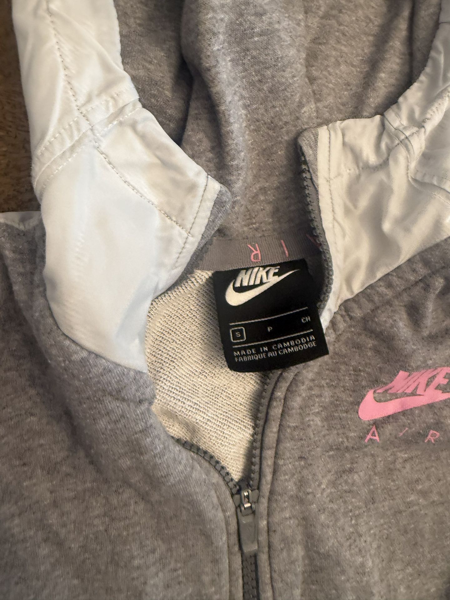Nike Air Full-Zip Hoodie –Girls Small