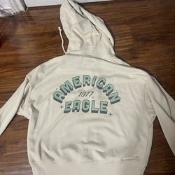 Brand new woman’s American eagle zip up  sweater