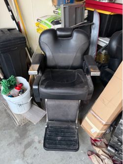 Barber chair