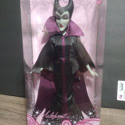 Maleficent Doll Disney Store Exclusive 