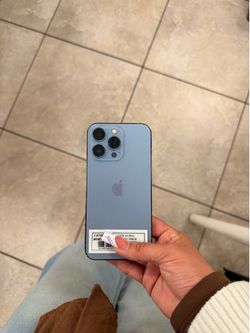iPHONE 13 PRO UNLOCKED