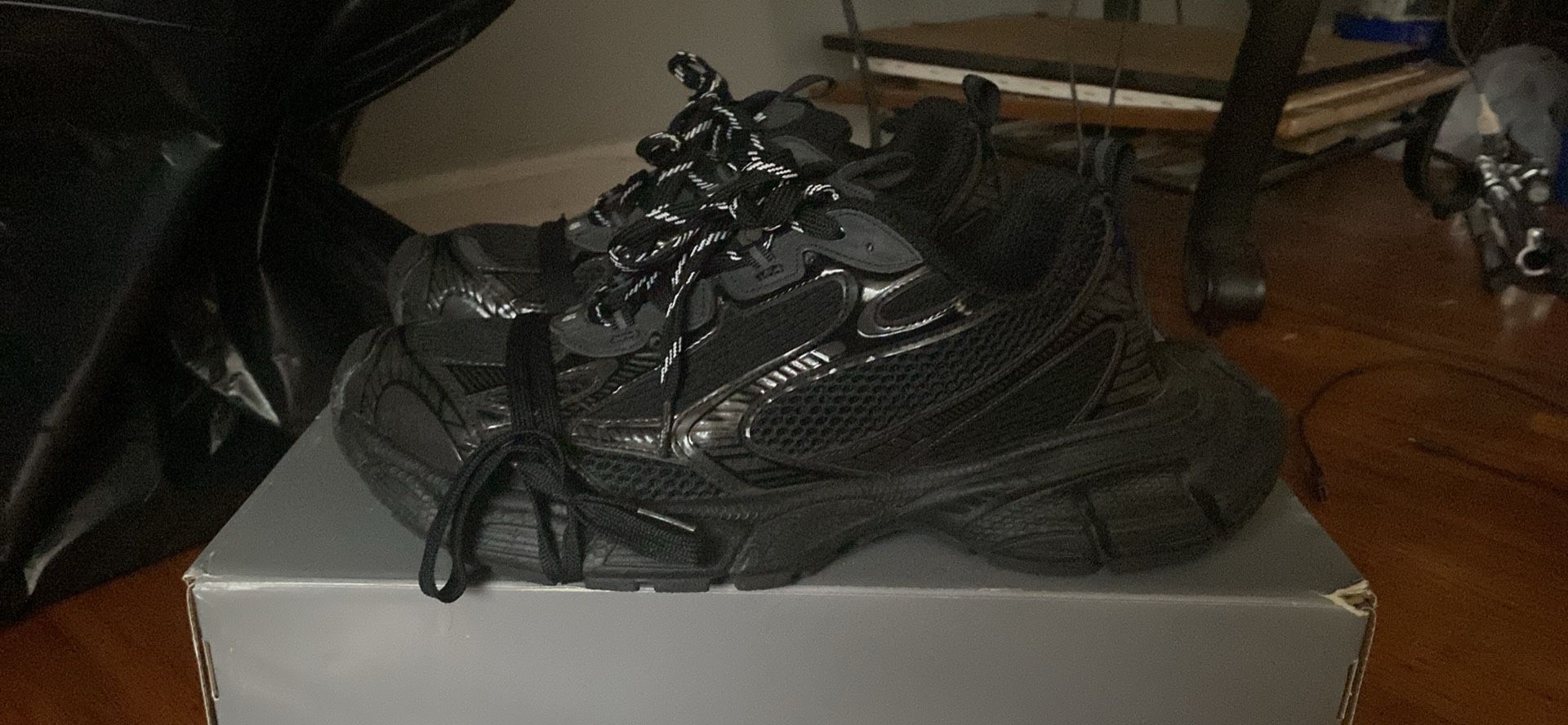 Balenciaga 3XL