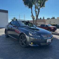 Is250