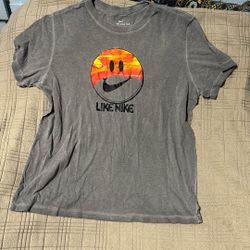 Like Nike T Shirt Gray Smiley Face Mens