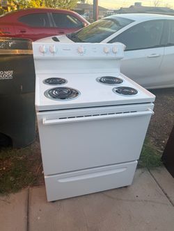 Electric Frigidaire Stove