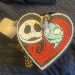 2023 Disney Parks Nightmare Before Christmas Jack And Sally Heart Bag Crossbody