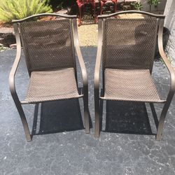 Mesh Metal Chairs 