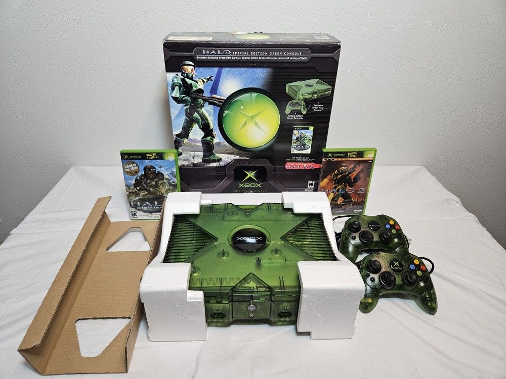 Halo Special Edition Original Xbox Bundle