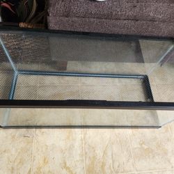 Free Aquarium for Hamsters Or Gerbils