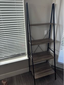 Wall shelf