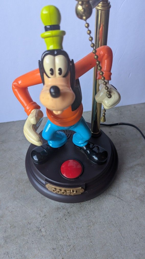 Goofy Lamp W/ Sound